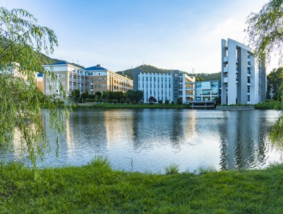 閩江學院